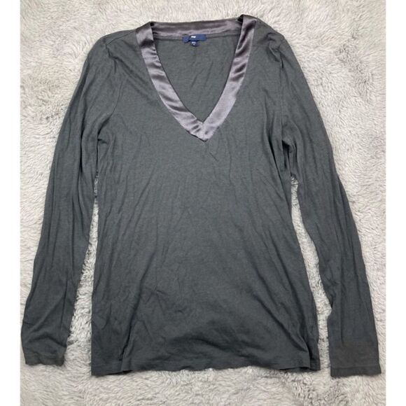 Grey medium shirt bundle - Picture 4 of 7